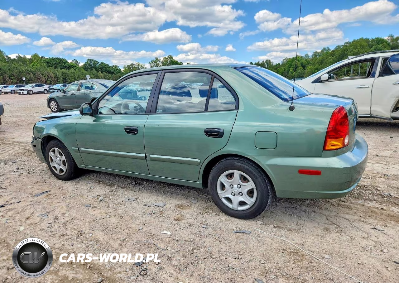 2005 Hyundai Accent Gl VIN:KMHCG45C35U622607 - 2