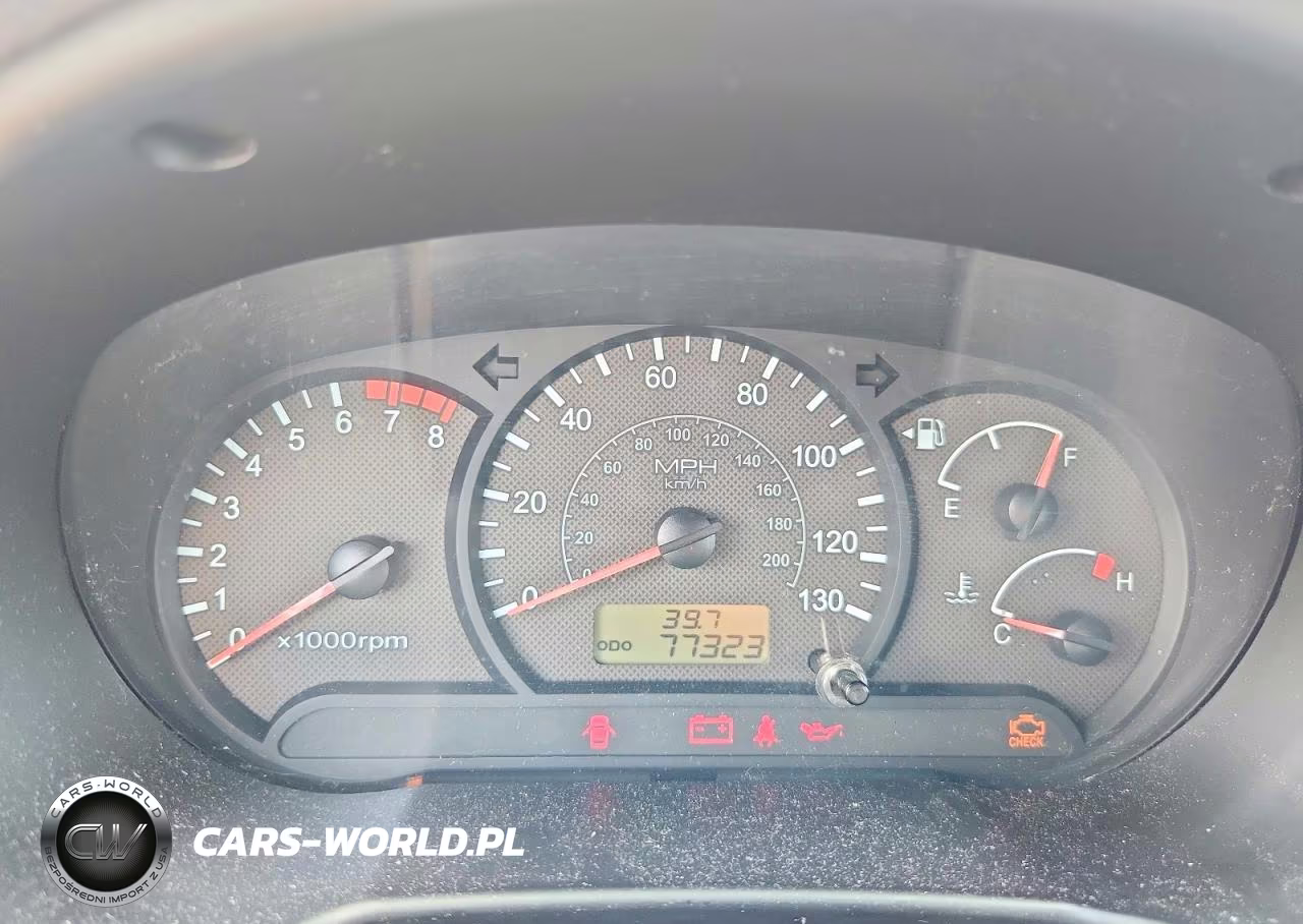 2005 Hyundai Accent Gl VIN:KMHCG45C35U622607 - 9