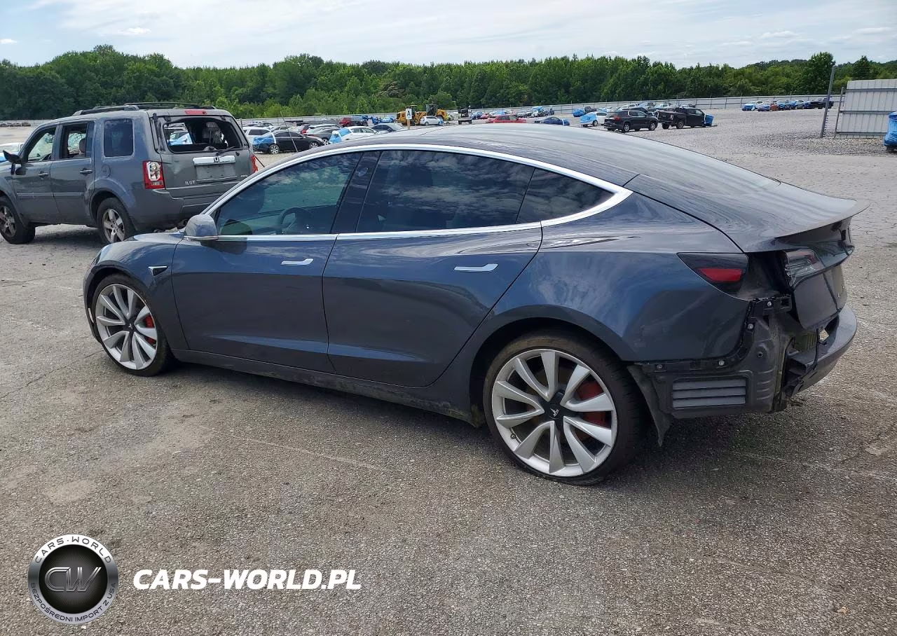 2018 Tesla Model 3 VIN:5YJ3E1EB4JF079321 - 2