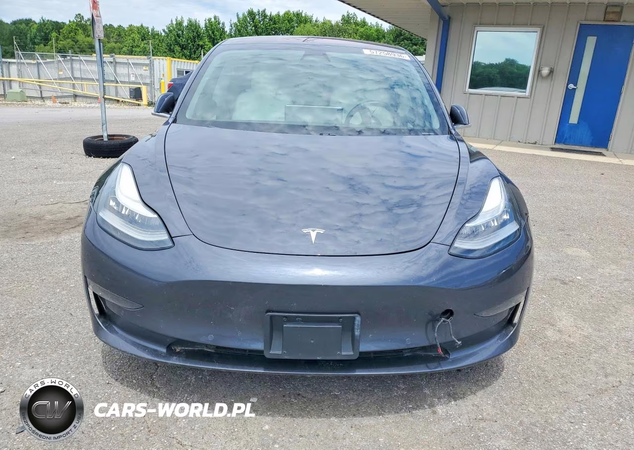 2018 Tesla Model 3 VIN:5YJ3E1EB4JF079321 - 5