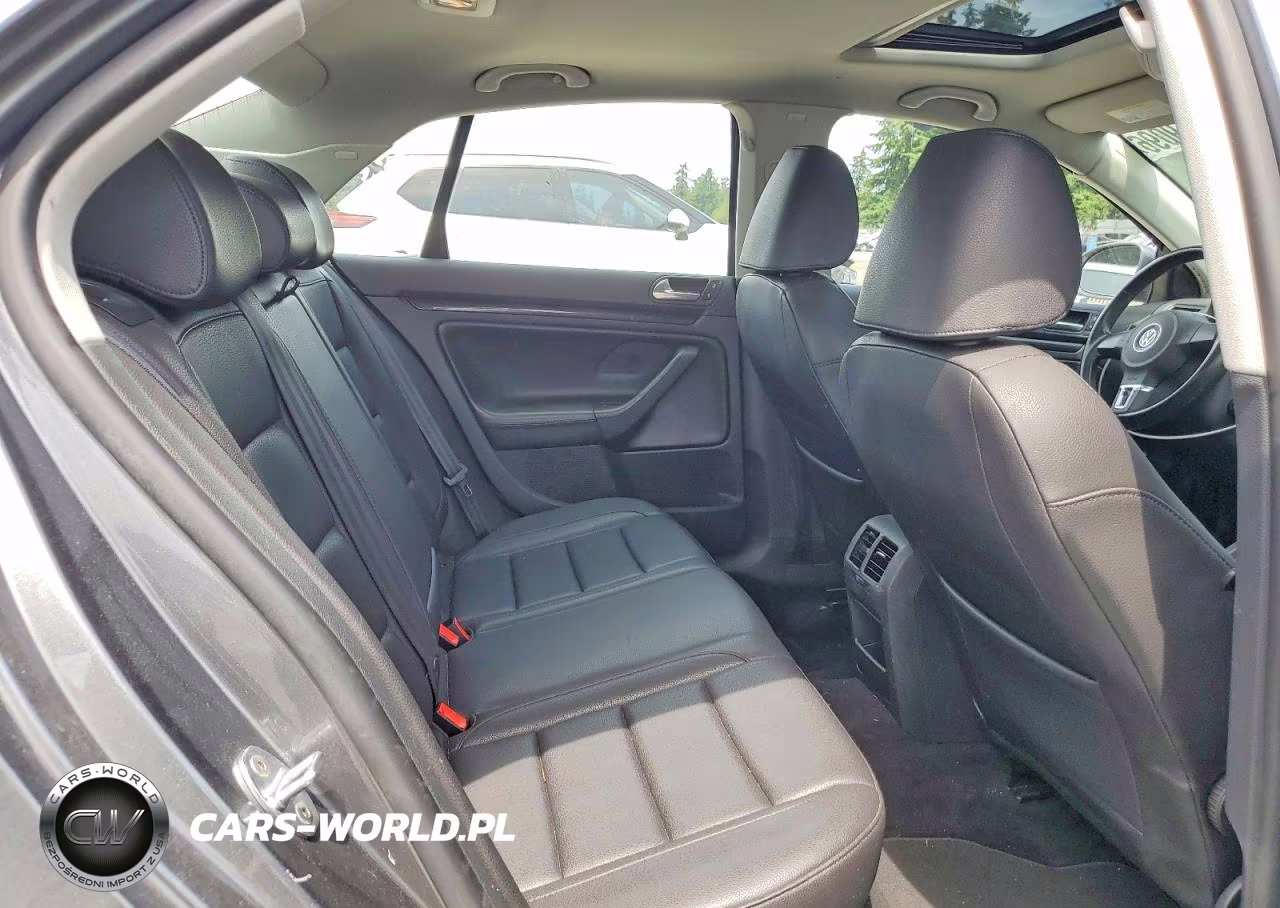 2010 Volkswagen Jetta Se VIN:3VWRZ7AJ8AM050735 - 10