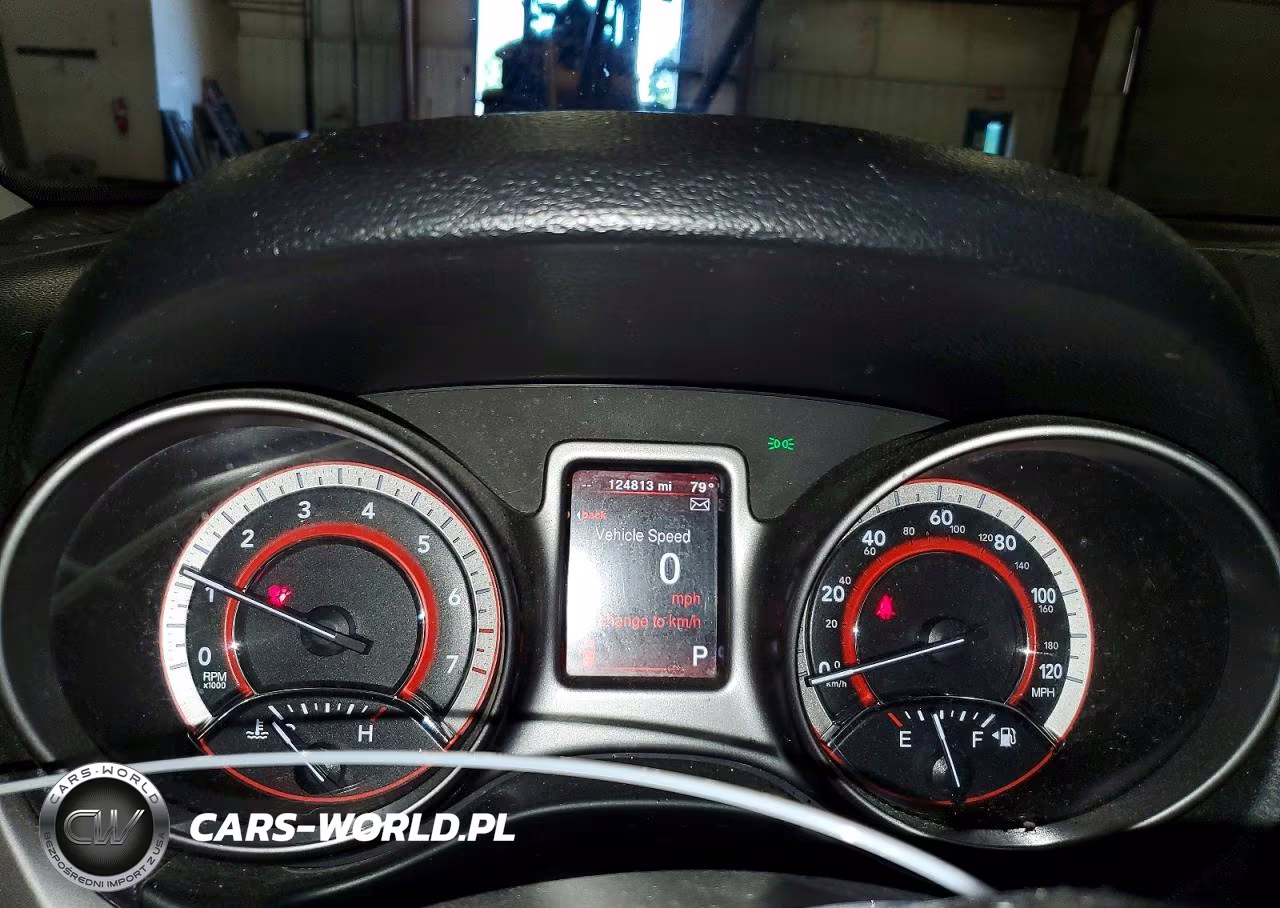 2020 Dodge Journey Crossroad VIN:3C4PDCGB2LT272634 - 9