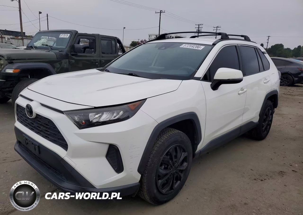 2019 Toyota Rav4 Le – zdjęcie 1 z 13