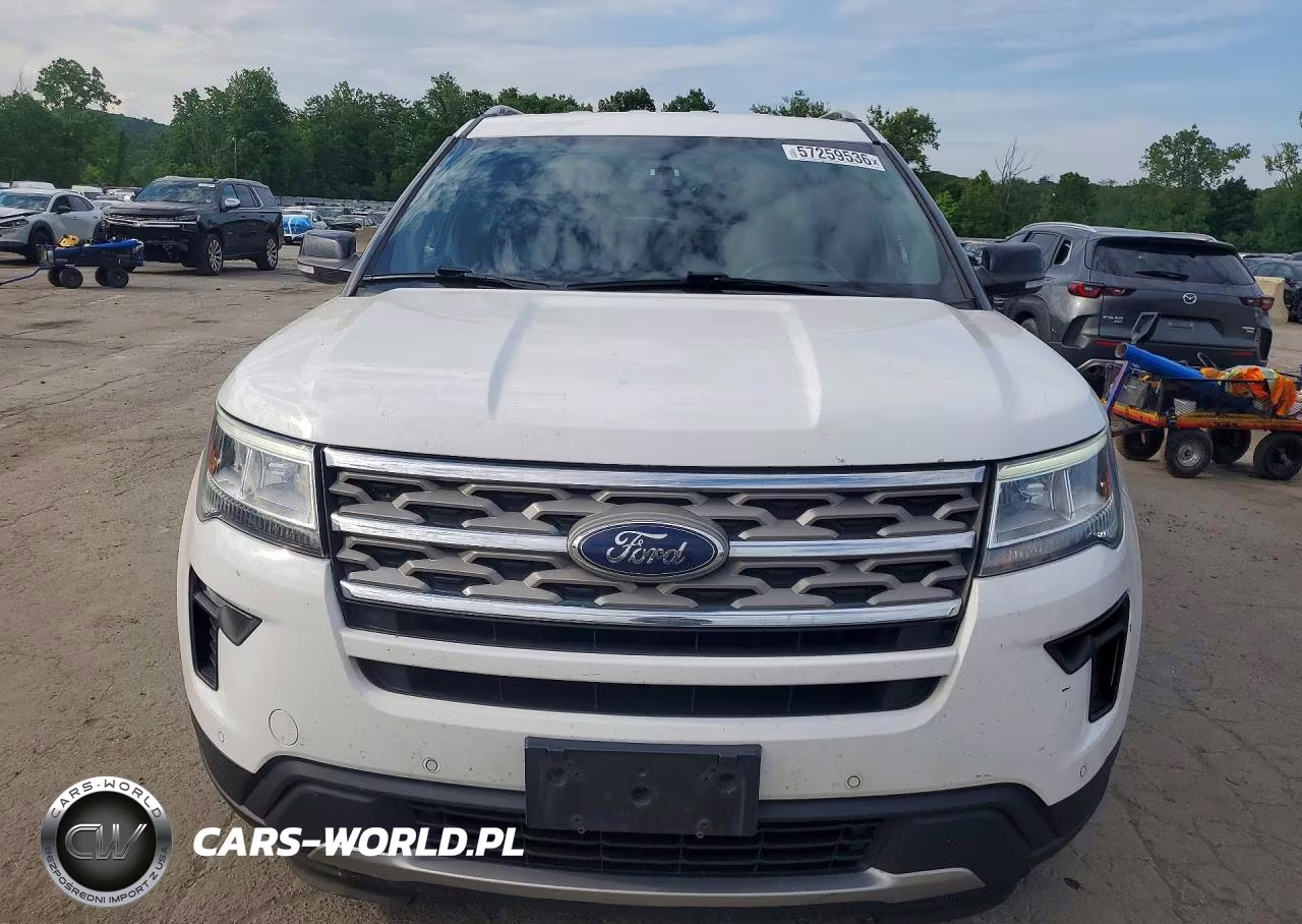 2018 Ford Explorer Xlt VIN:1FM5K8D88JGB25010 - 5