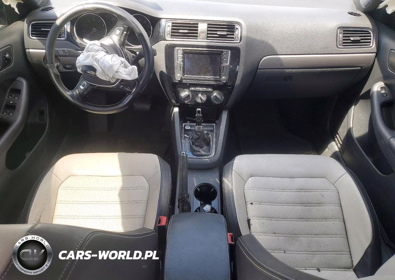 VOLKSWAGEN JETTA SPOR VIN:3VWD17AJ5GM367172 - 8