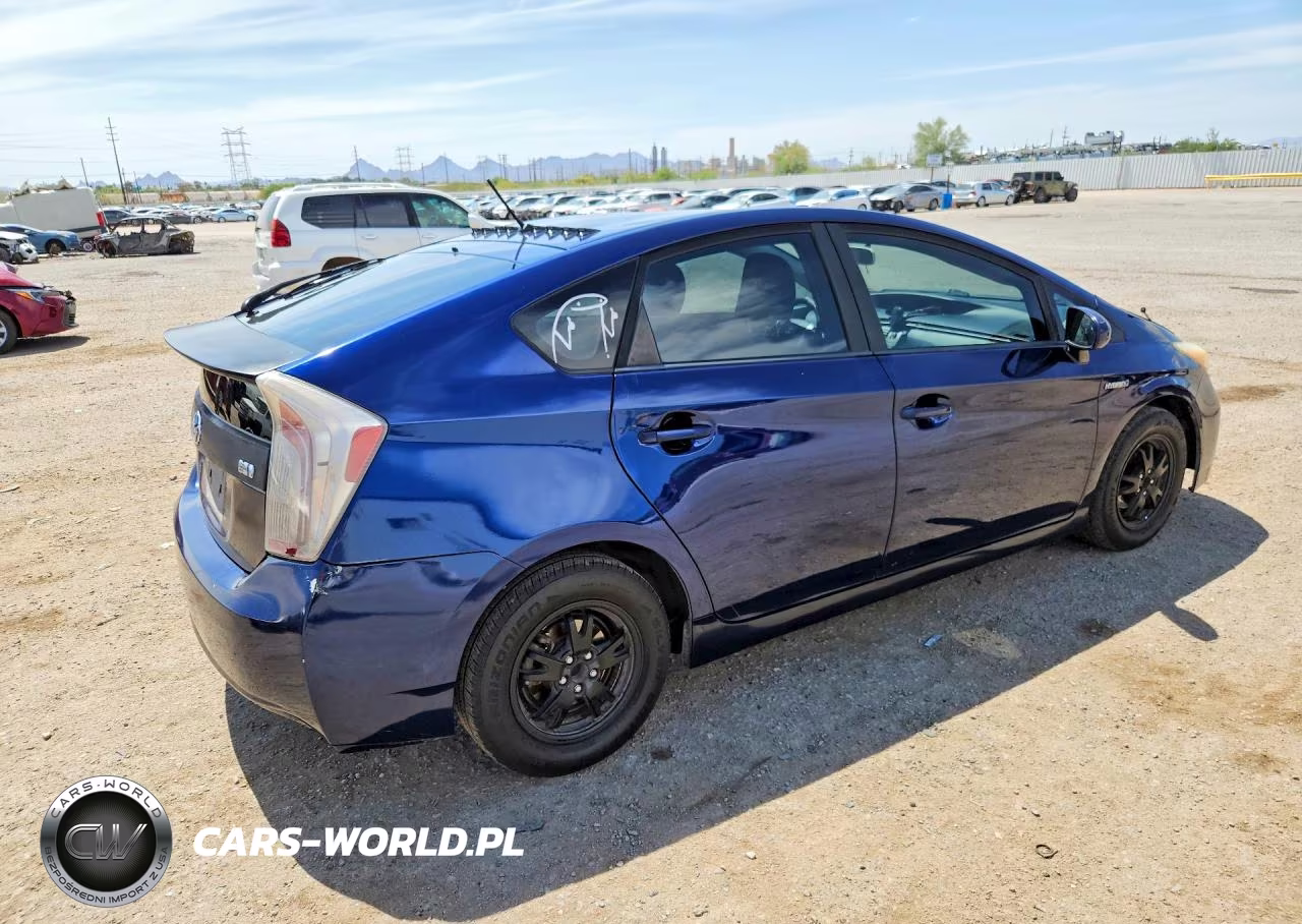 2012 Toyota Prius Two VIN:JTDKN3DU7C1561514 - 3