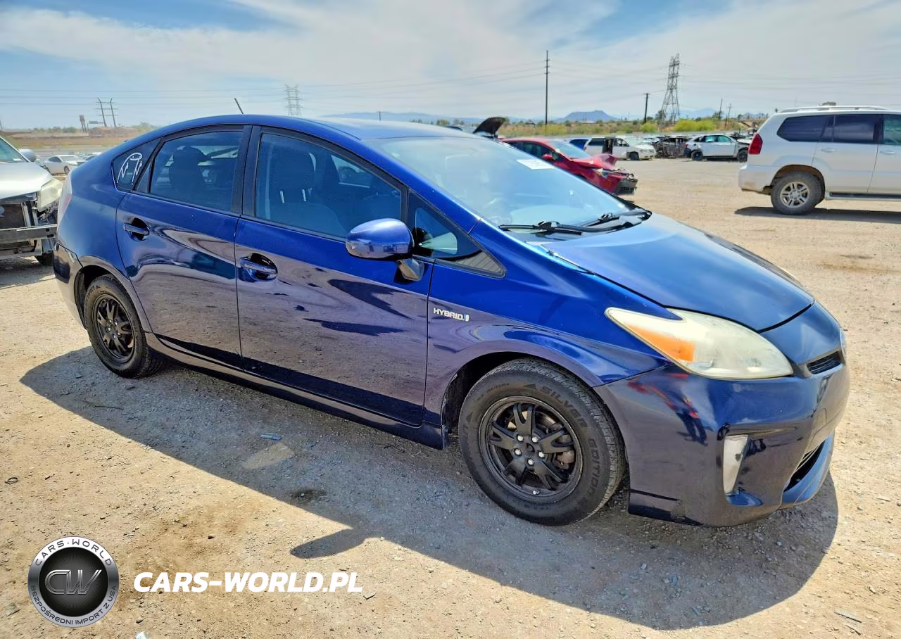 2012 Toyota Prius Two VIN:JTDKN3DU7C1561514 - 4