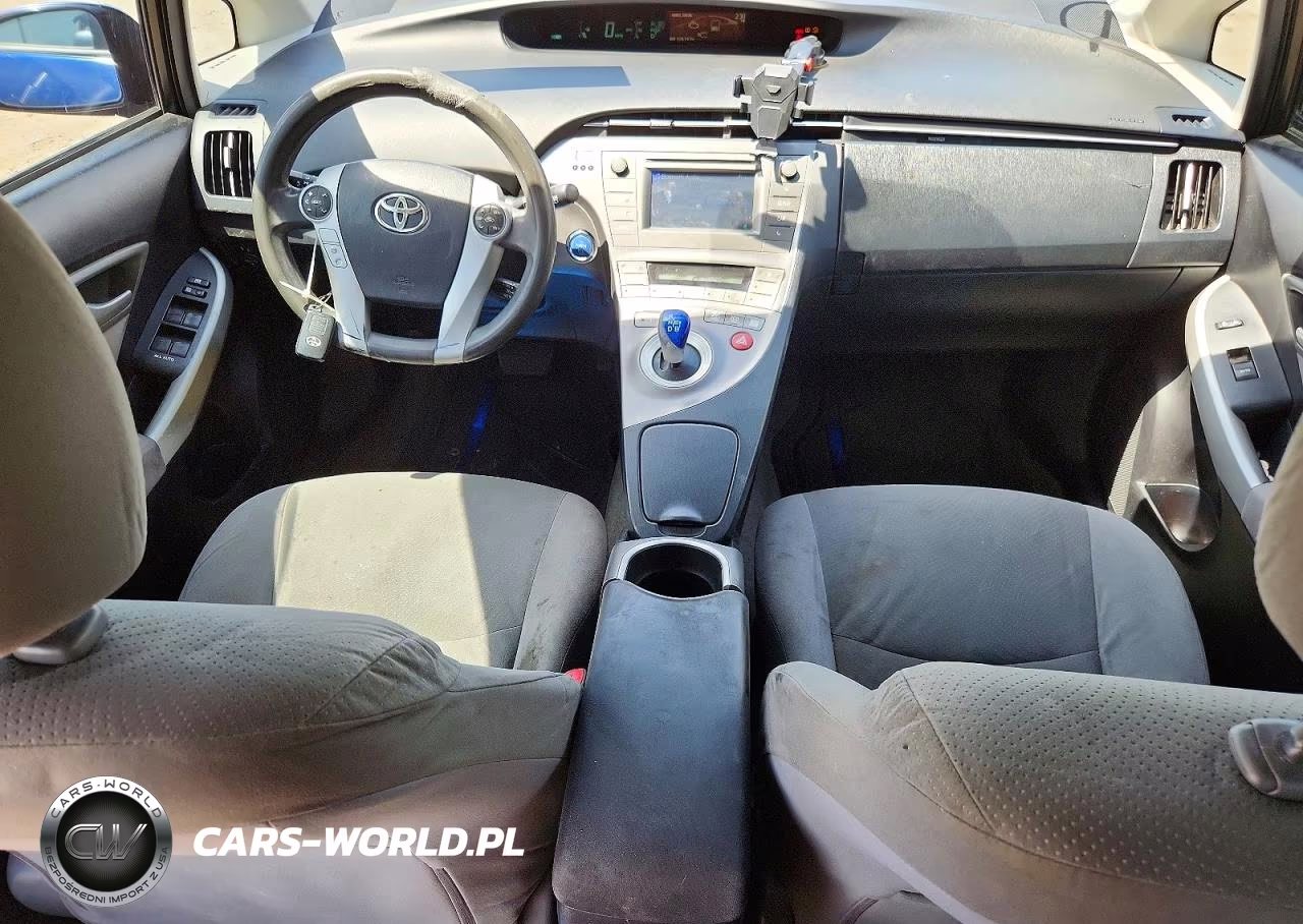 2012 Toyota Prius Two VIN:JTDKN3DU7C1561514 - 8