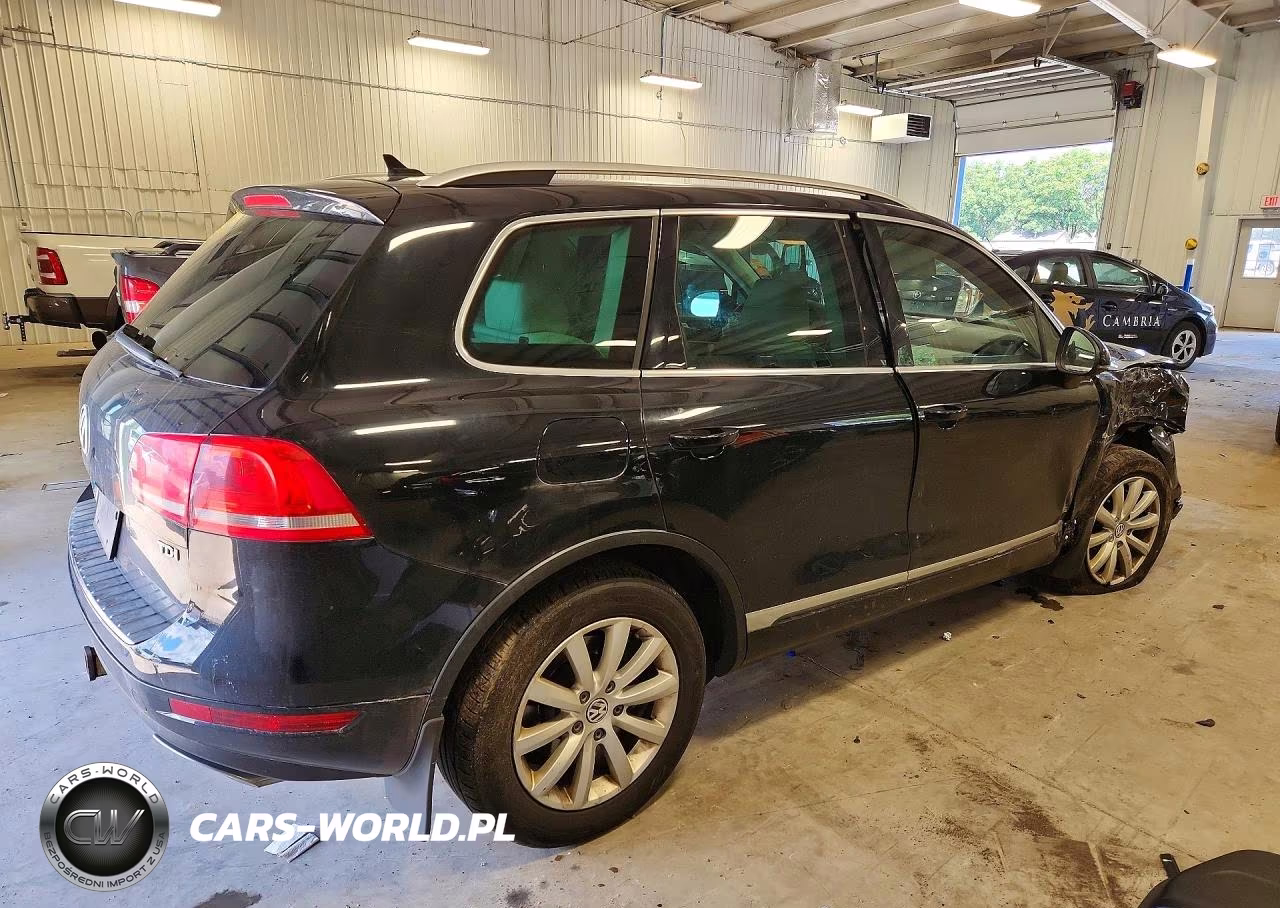2012 Volkswagen Touareg V6 Tdi VIN:WVGEK9BPXCD010395 - 3