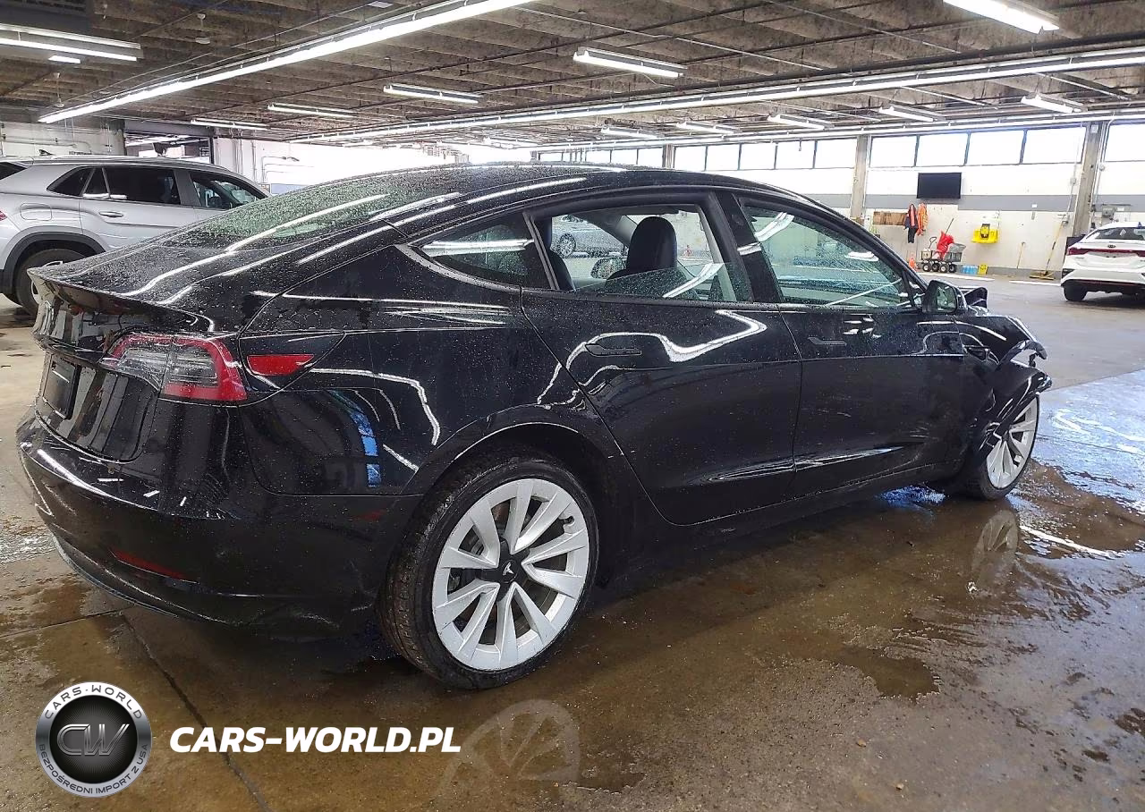 2023 Tesla Model 3 VIN:5YJ3E1EA5PF438031 - 3