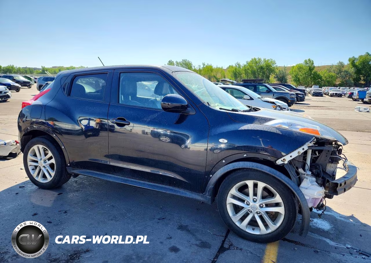 2012 Nissan Juke S VIN:JN8AF5MR8CT101304 - 4