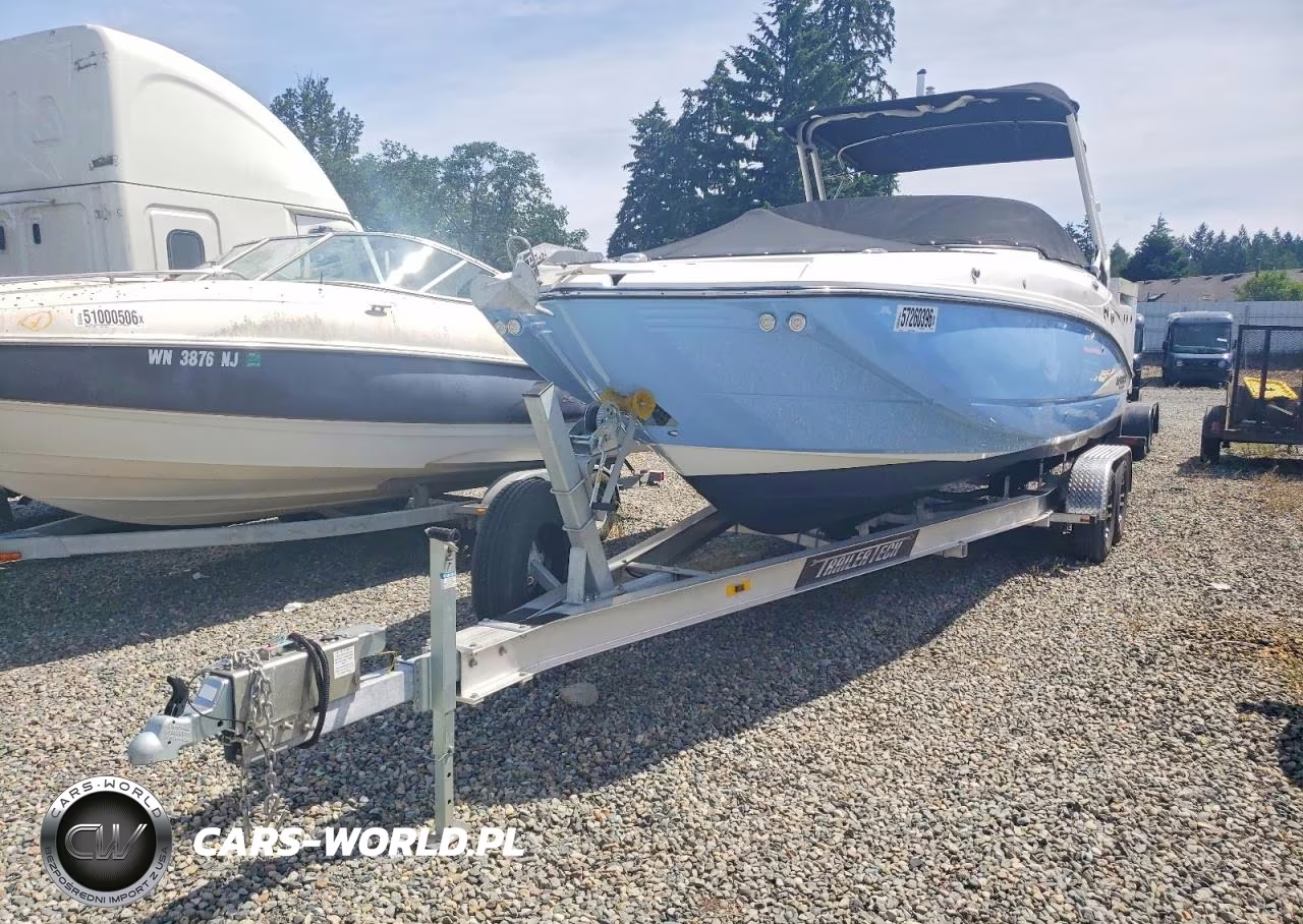 2023 Monterey M65 Boat VIN:RGFDJ508H223 - 2