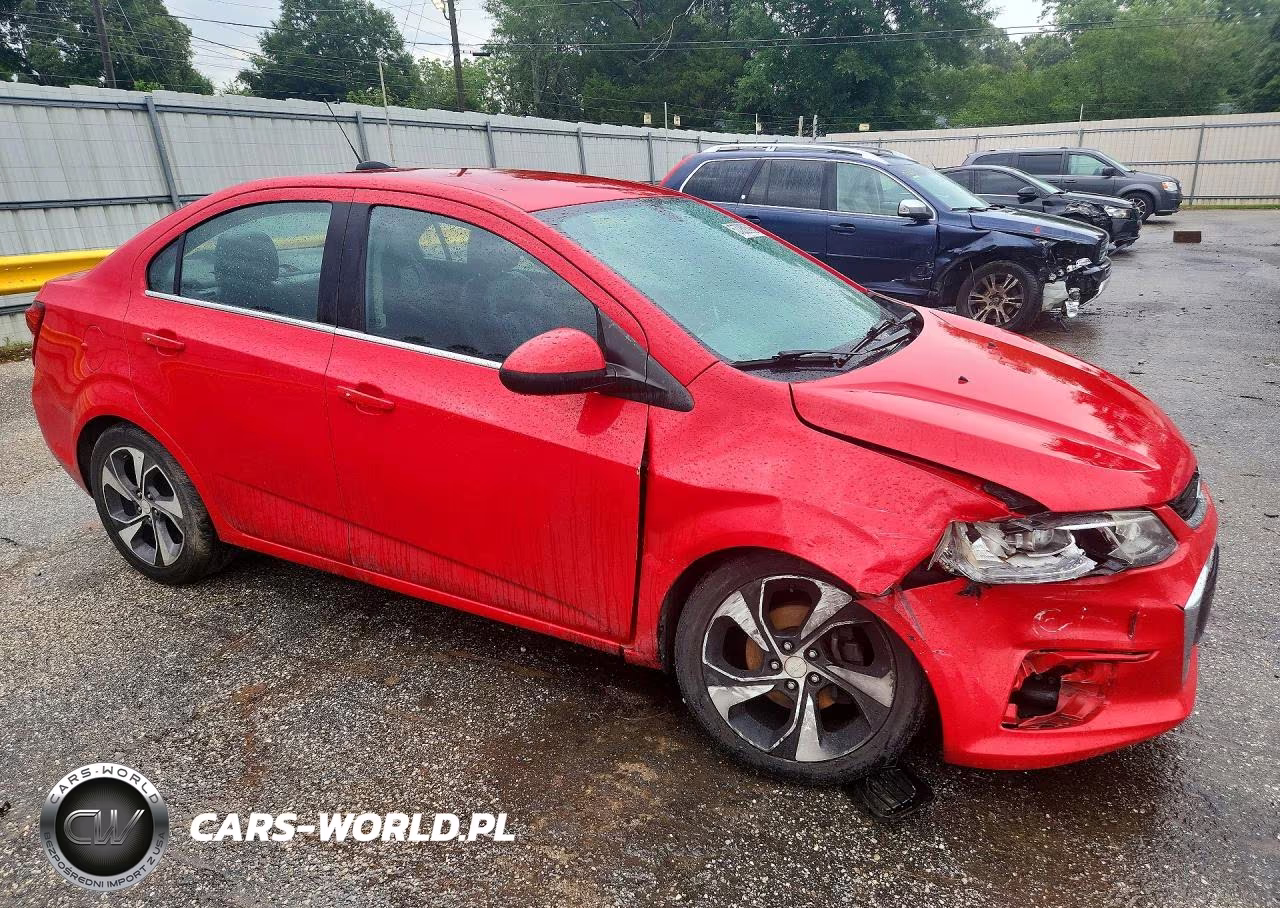 2017 Chevrolet Sonic Premier VIN:1G1JF5SB7H4120809 - 4