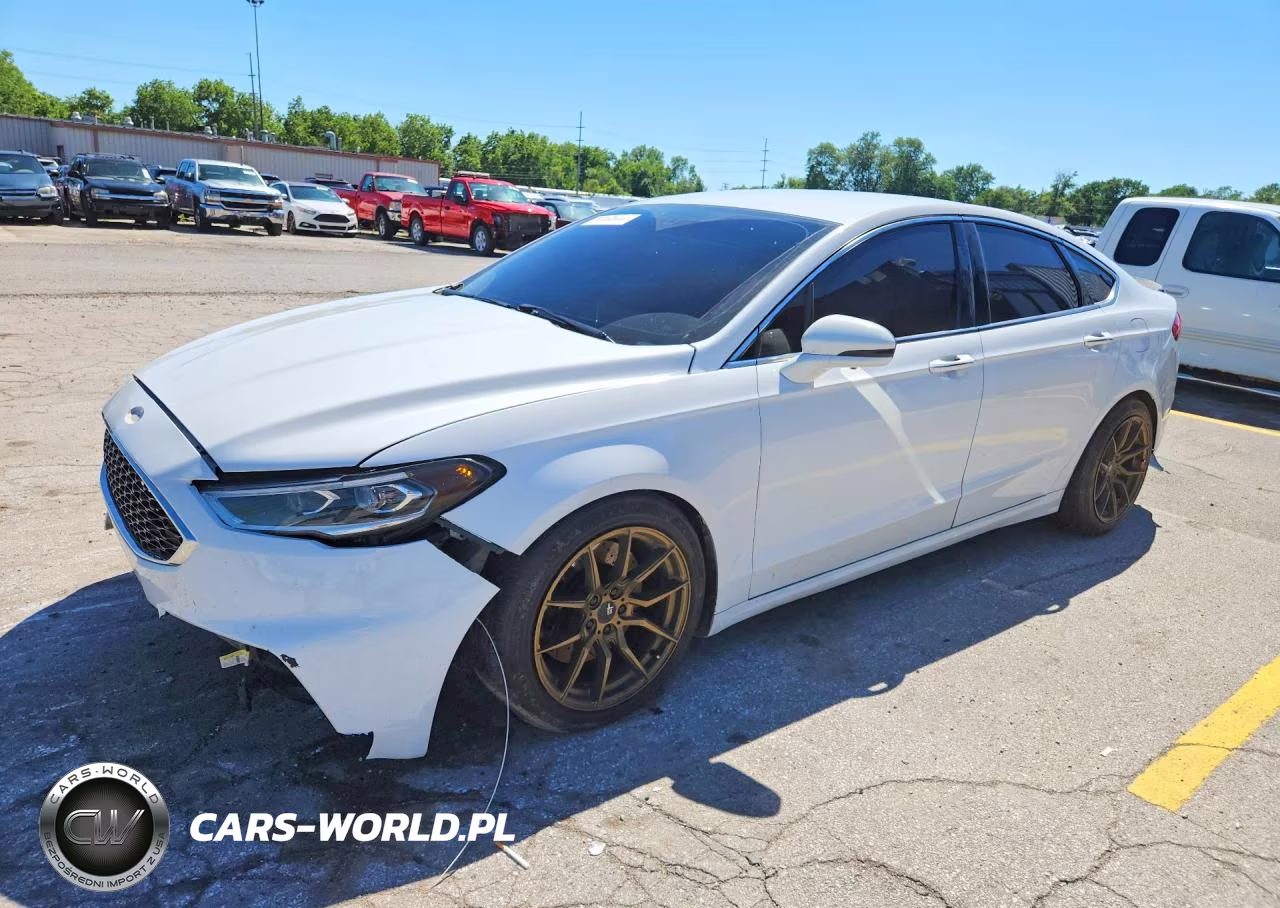 2018 Ford Fusion Sport – zdjęcie 1 z 12