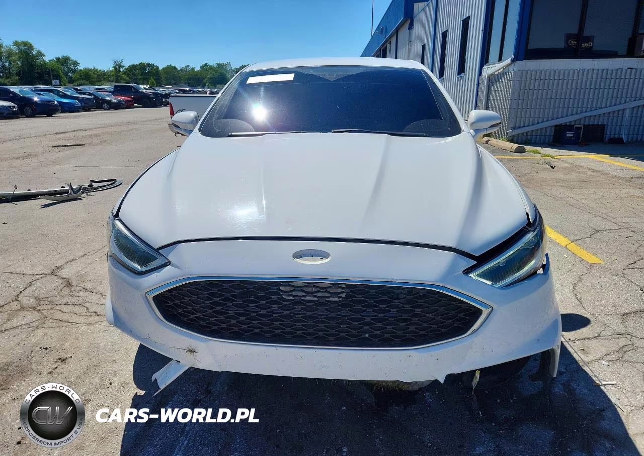 2018 Ford Fusion Sport VIN:3FA6P0VP6JR271115 - 5