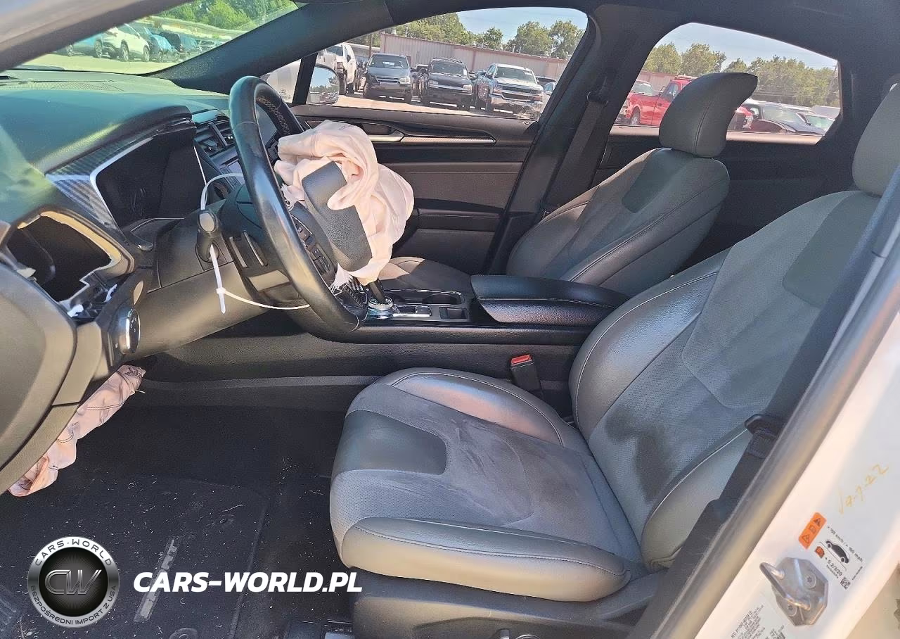 2018 Ford Fusion Sport VIN:3FA6P0VP6JR271115 - 7