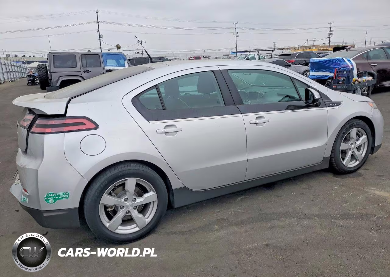 2013 Chevrolet Volt VIN:1G1RH6E42DU118539 - 3