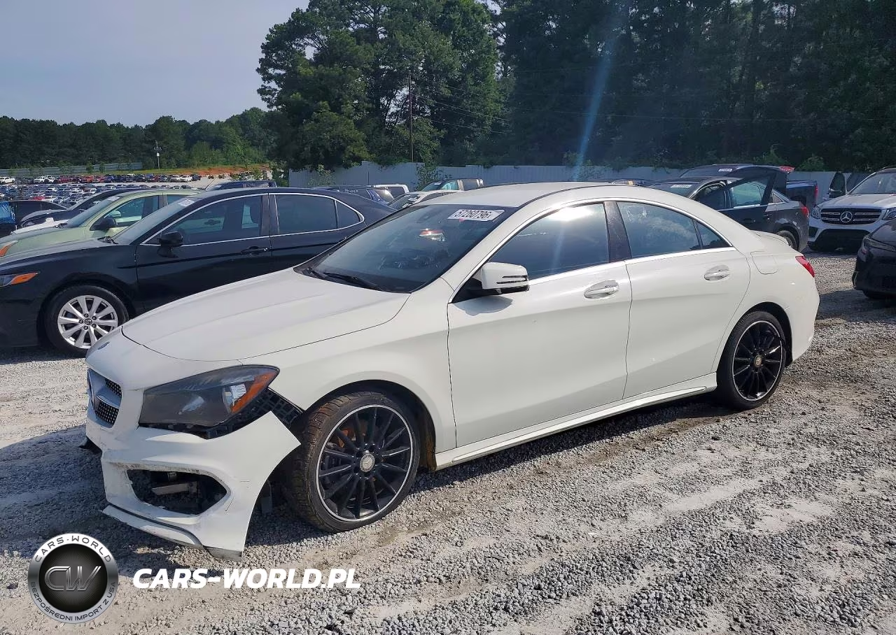 2015 Mercedes-Benz Cla 250 – zdjęcie 1 z 12