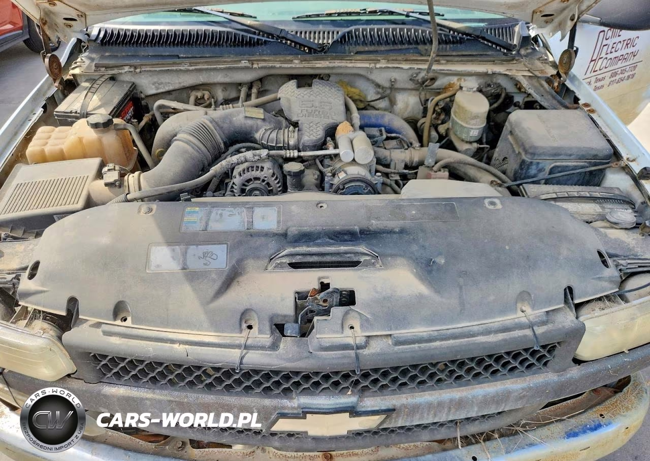 2002 Chevrolet Silverado C2500 Heavy Duty VIN:1GCHC24102E198867 - 11