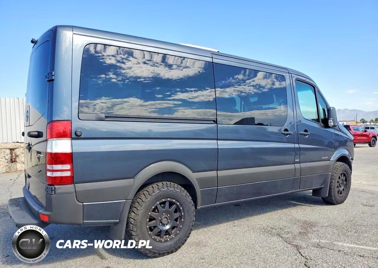 2014 Mercedes Benz Sprinter Delivery Van VIN:WDZPE7DC2E5904052 - 3