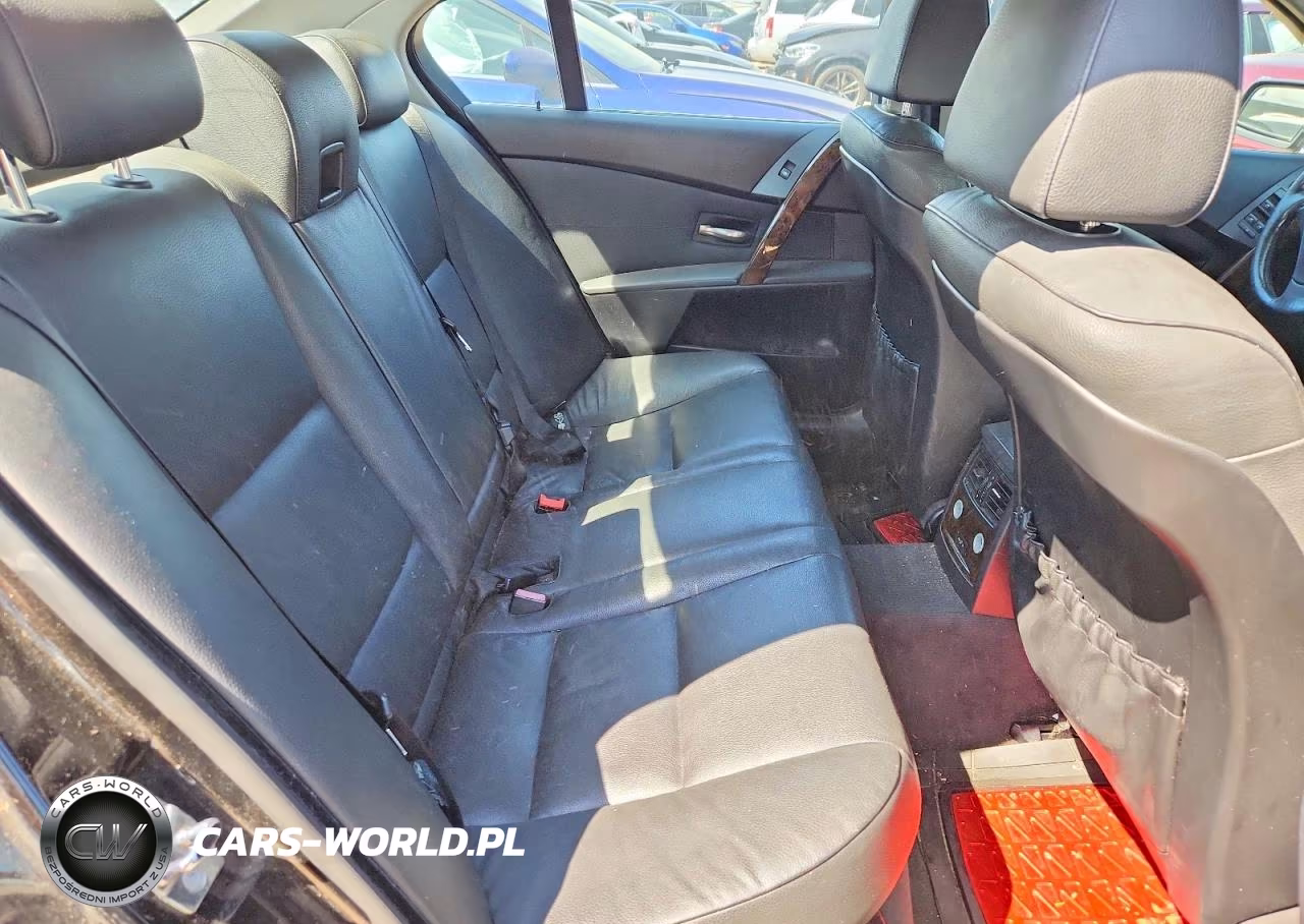 2007 BMW 5 Series VIN:WBANE73507CM49241 - 10