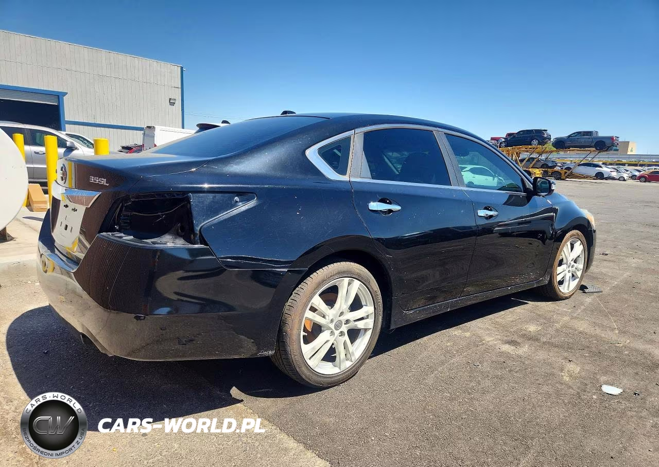 NISSAN ALTIMA 3.5 VIN:1N4BL3AP3DC107583 - 3