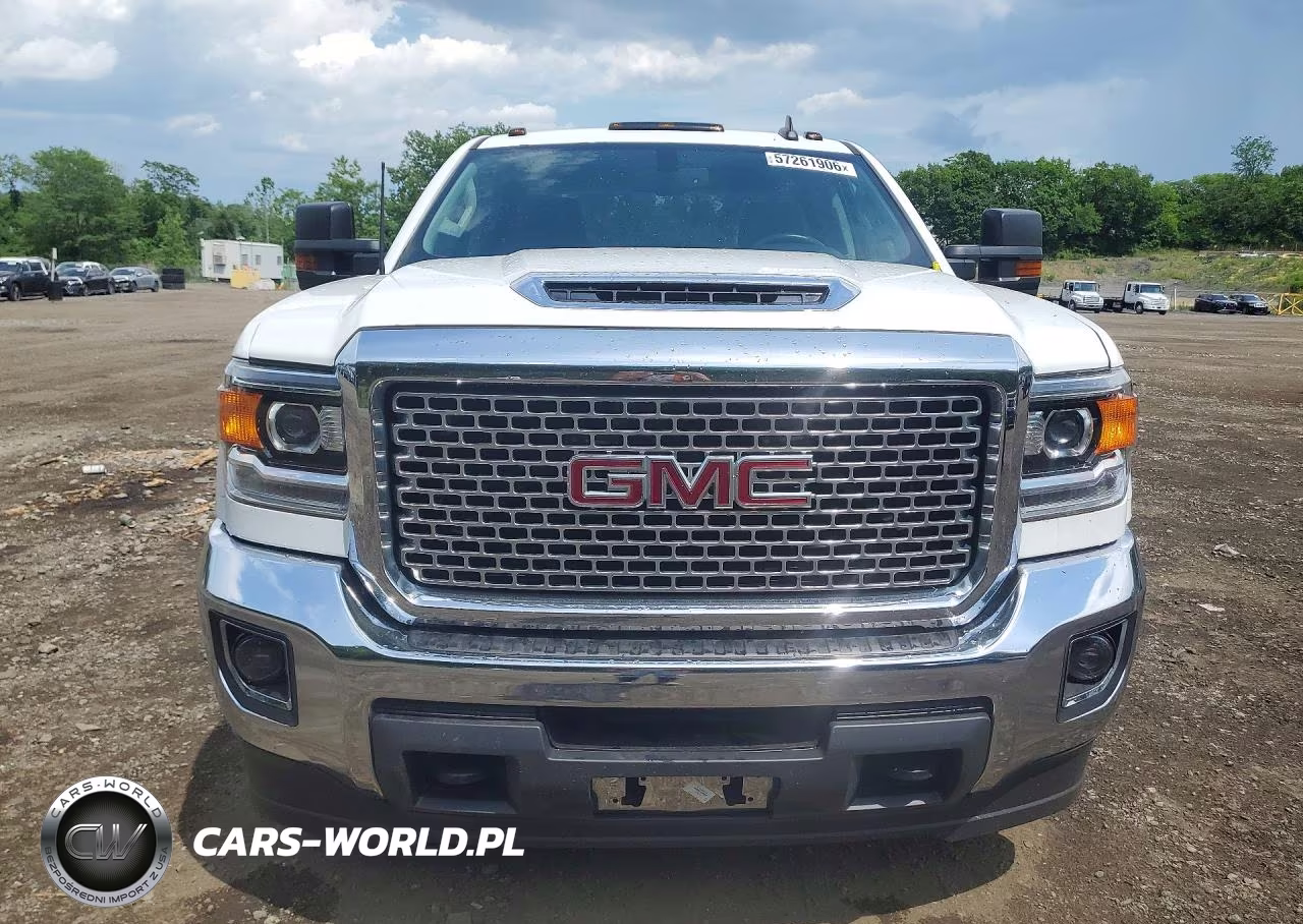 2018 GMC Sierra K3500 VIN:1GT42VCY2JF113134 - 5