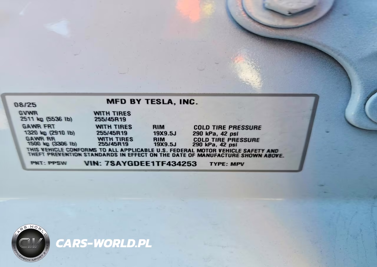 2026 Tesla Model Y VIN:7SAYGDEE1TF434253 - 13