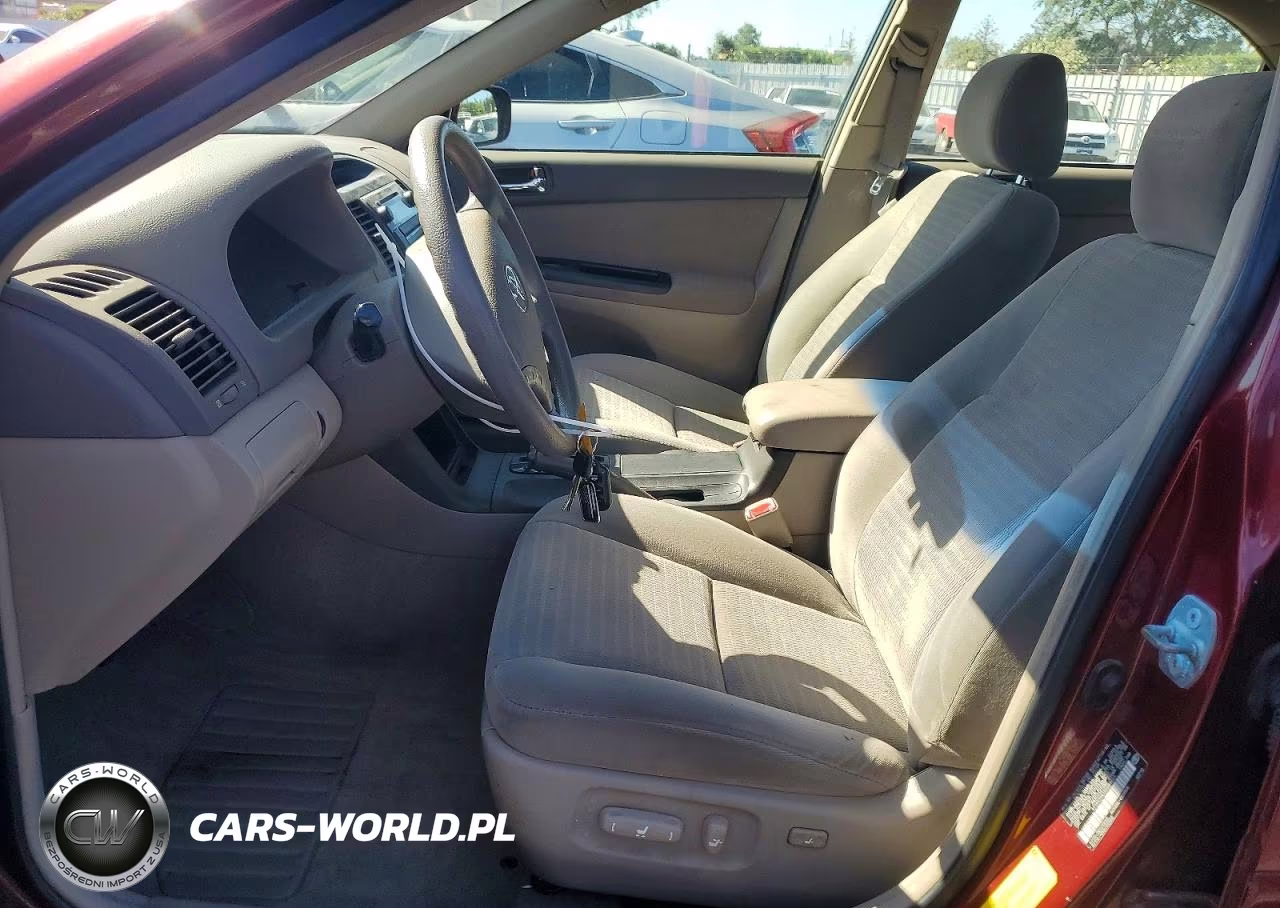 2005 Toyota Camry Le VIN:4T1BE30K35U081021 - 7