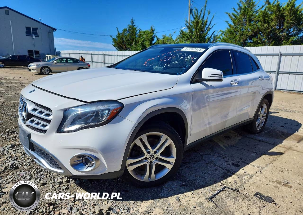 2019 Mercedes-Benz Gla 250 4Matic – zdjęcie 1 z 12
