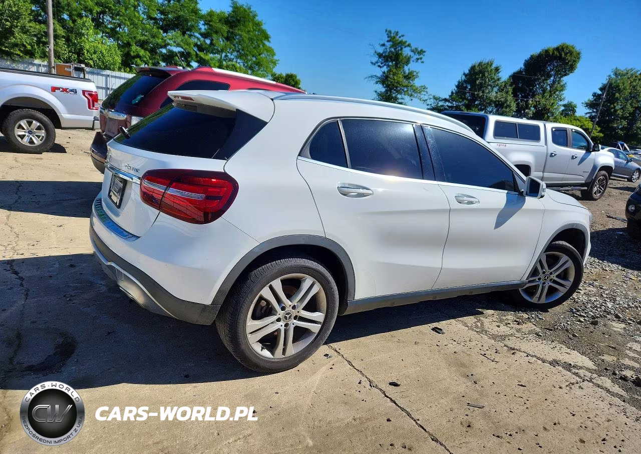 2019 Mercedes-Benz Gla 250 4Matic VIN:WDCTG4GB5KJ547313 - 3