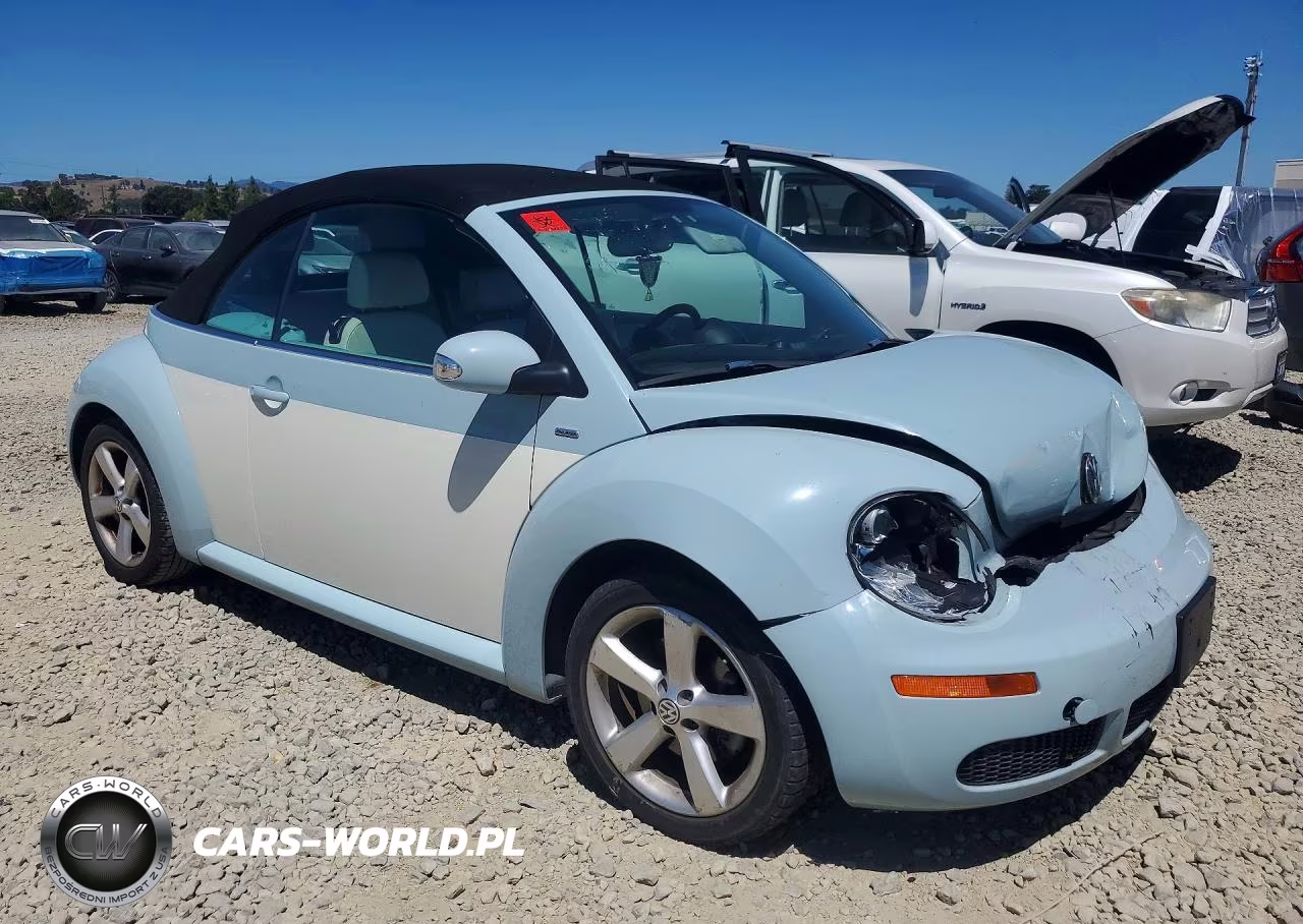 2010 Volkswagen New Beetle VIN:3VWRG3AL2AM008139 - 4