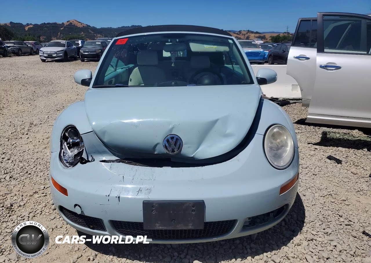 2010 Volkswagen New Beetle VIN:3VWRG3AL2AM008139 - 5