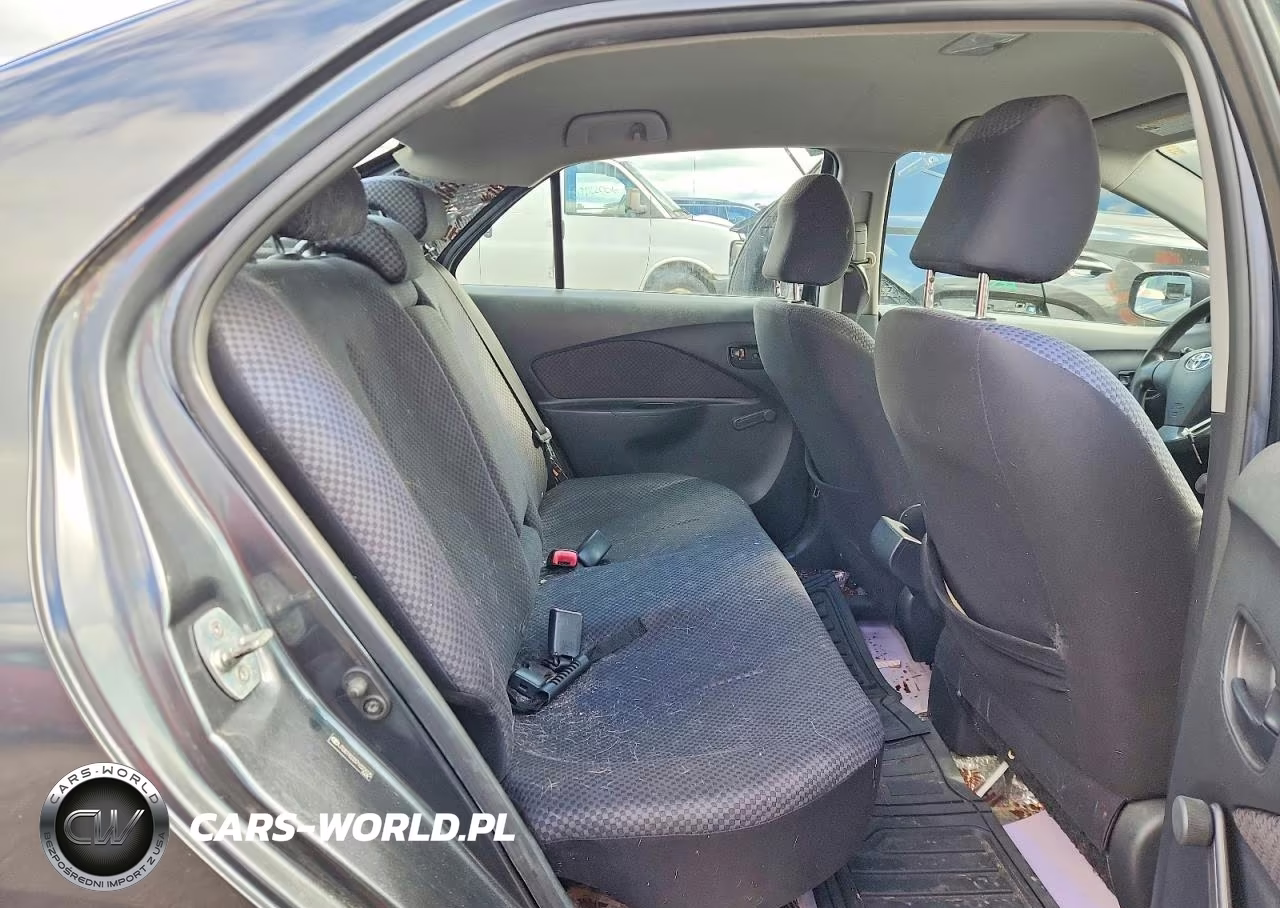 2007 Toyt Yaris Sedan VIN:JTDBT923371022025 - 10