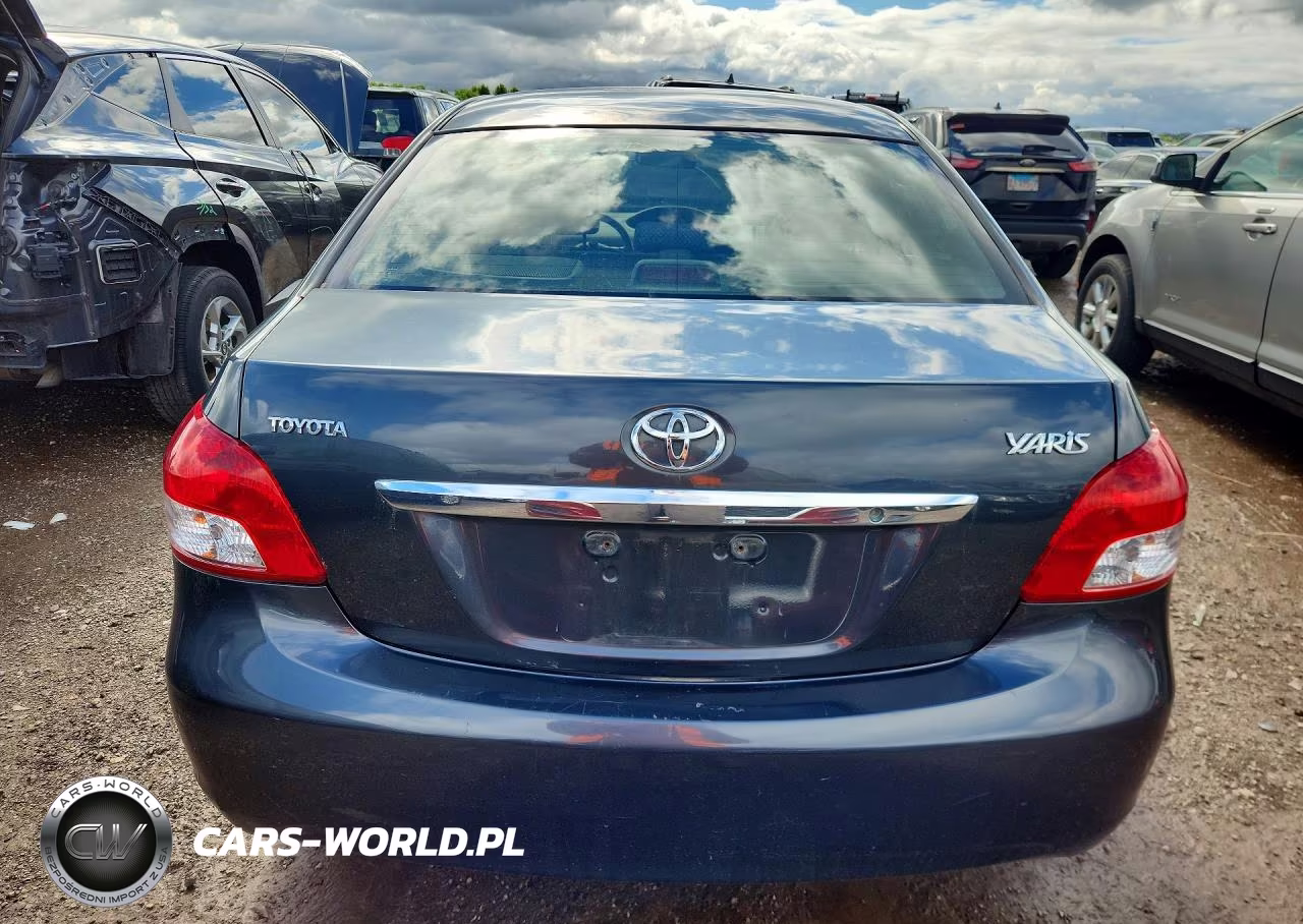 2007 Toyt Yaris Sedan VIN:JTDBT923371022025 - 6