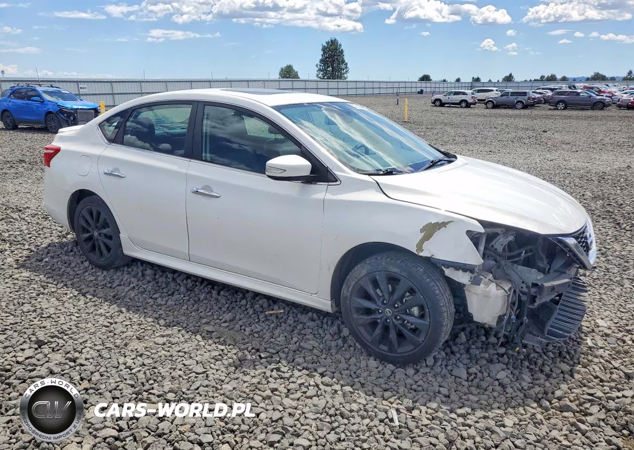 2016 Nissan Sentra S VIN:3N1AB7AP7GL647837 - 4