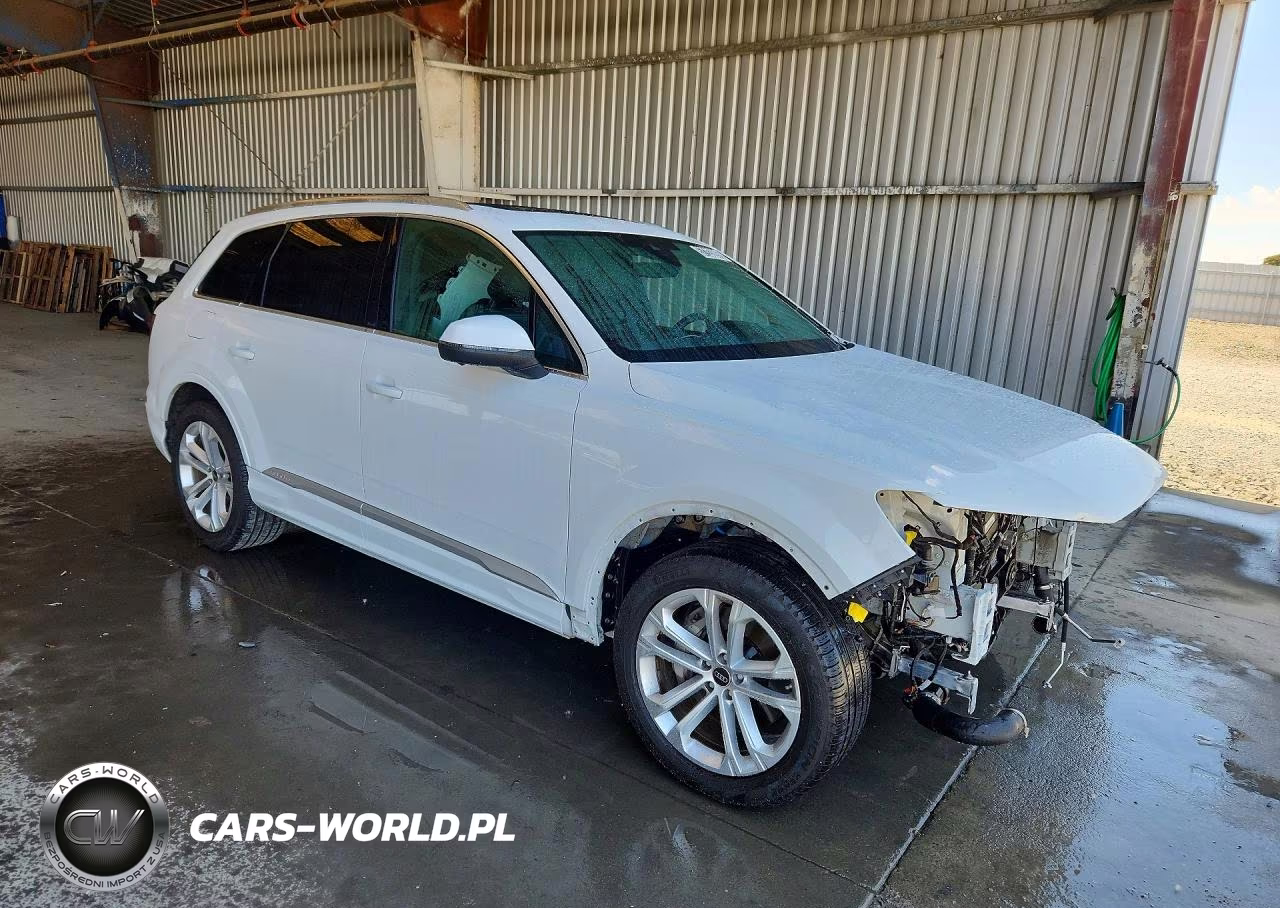 2025 Audi Q7 VIN:WA1LCBF71SD006559 - 4