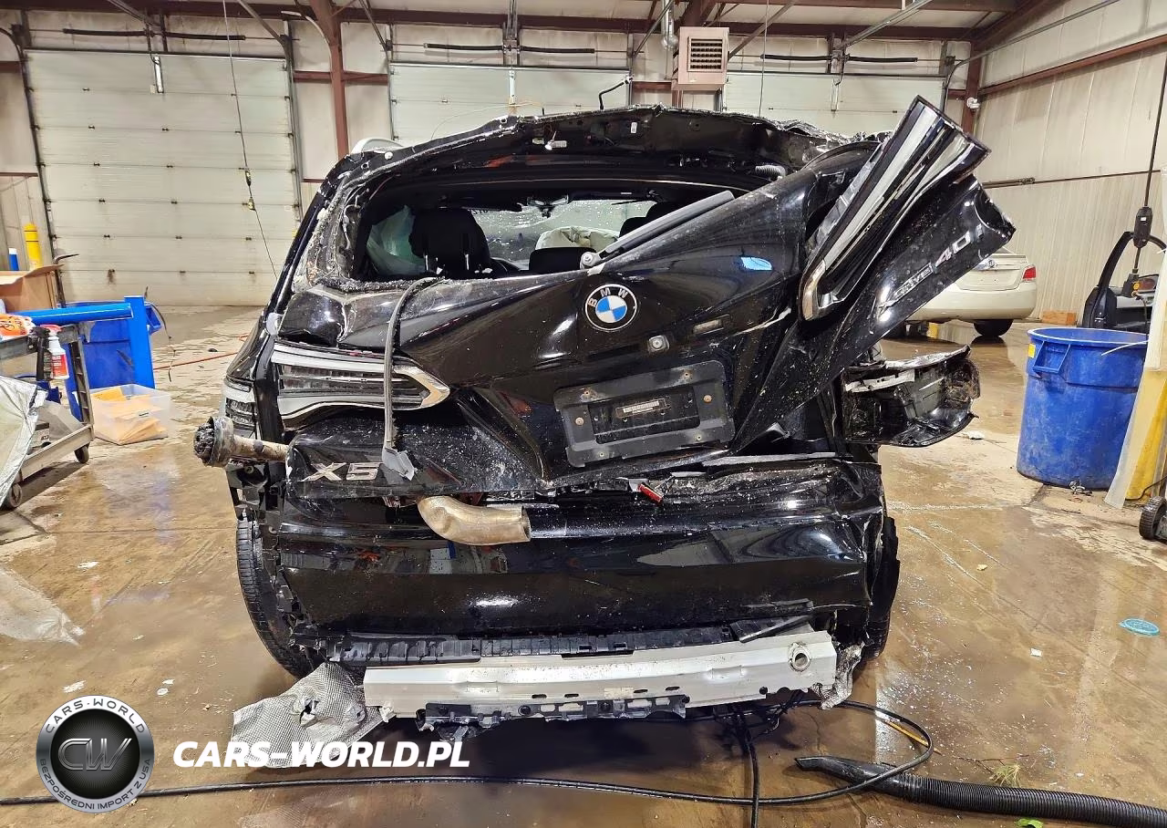 2019 BMW X5 xDrive40I VIN:5UXCR6C53KLL06588 - 6
