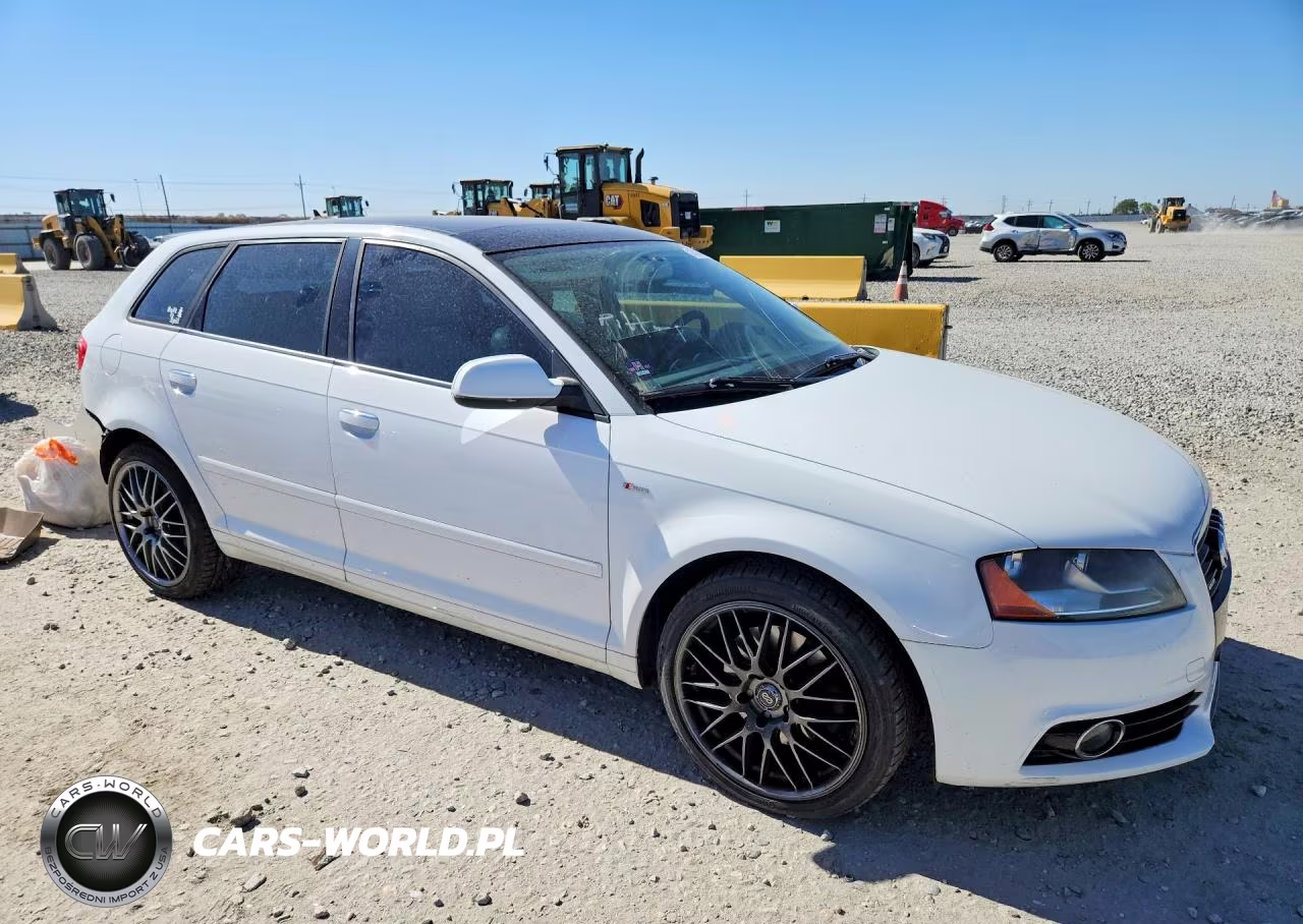 2011 Audi A3 Premium VIN:WAUDFAFM9BA099203 - 4