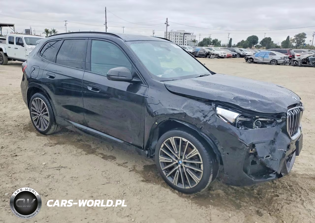 2024 BMW X1 xDrive28I VIN:WBX73EF05R5Z08795 - 4