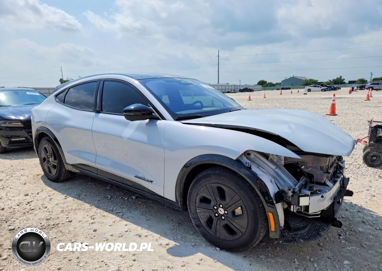 2023 Ford Mustang Mach-E California Route 1 VIN:3FMTK2SUXPMA83295 - 4
