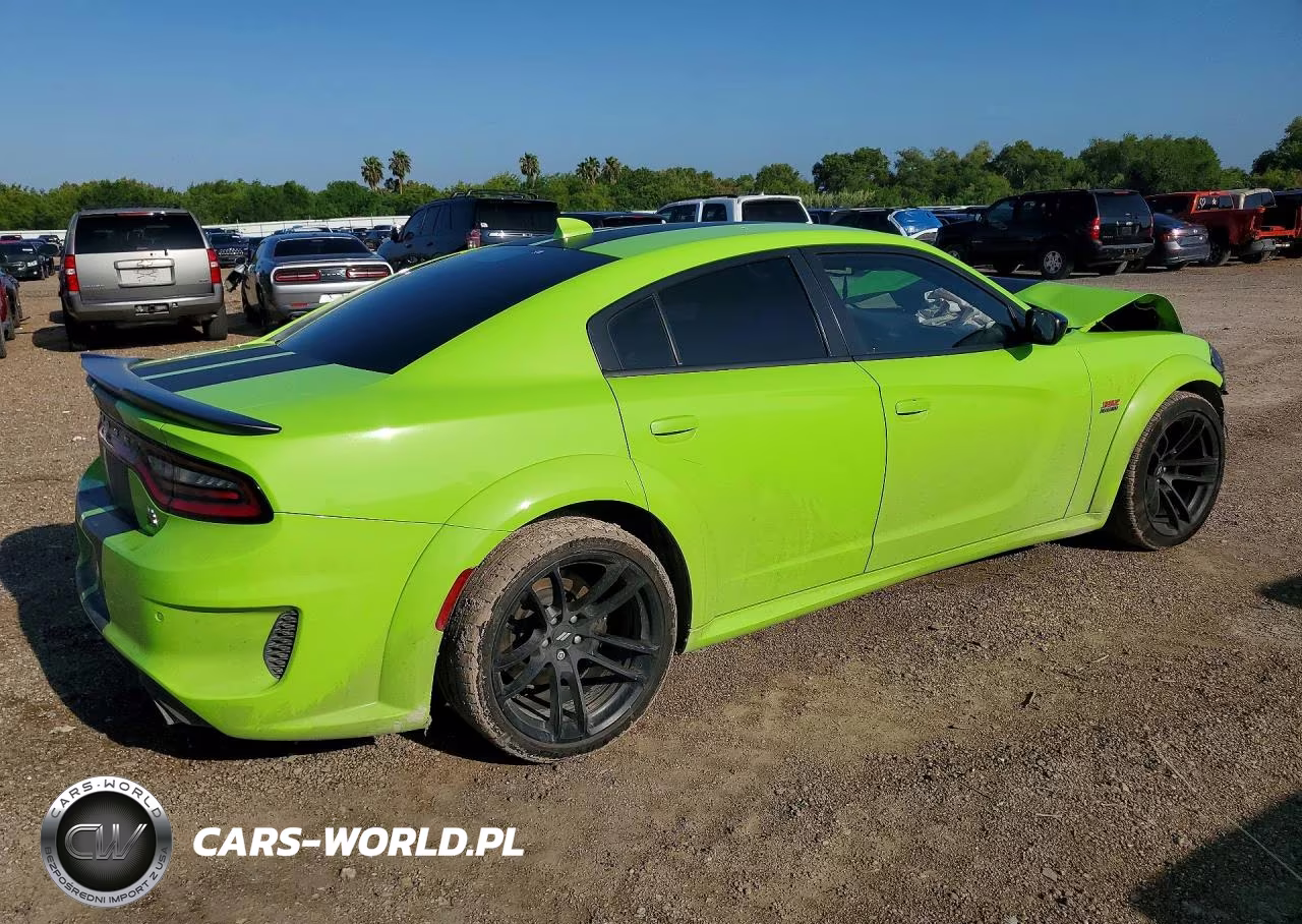 2023 Dodge Charger Scat Pack VIN:2C3CDXGJ8PH631016 - 3