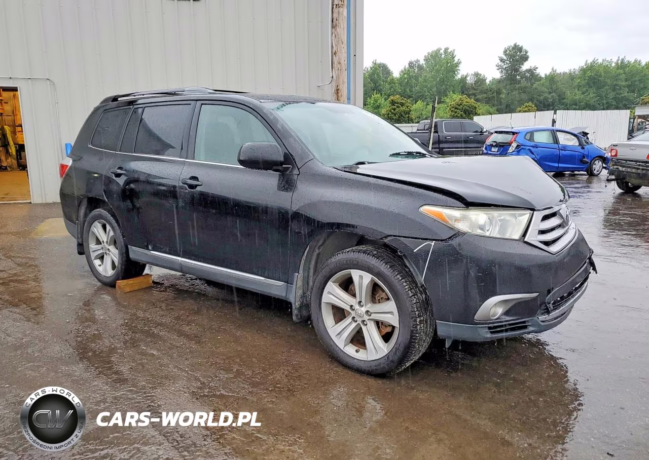 2013 Toyota Highlander Base VIN:5TDBK3EH8DS251113 - 4