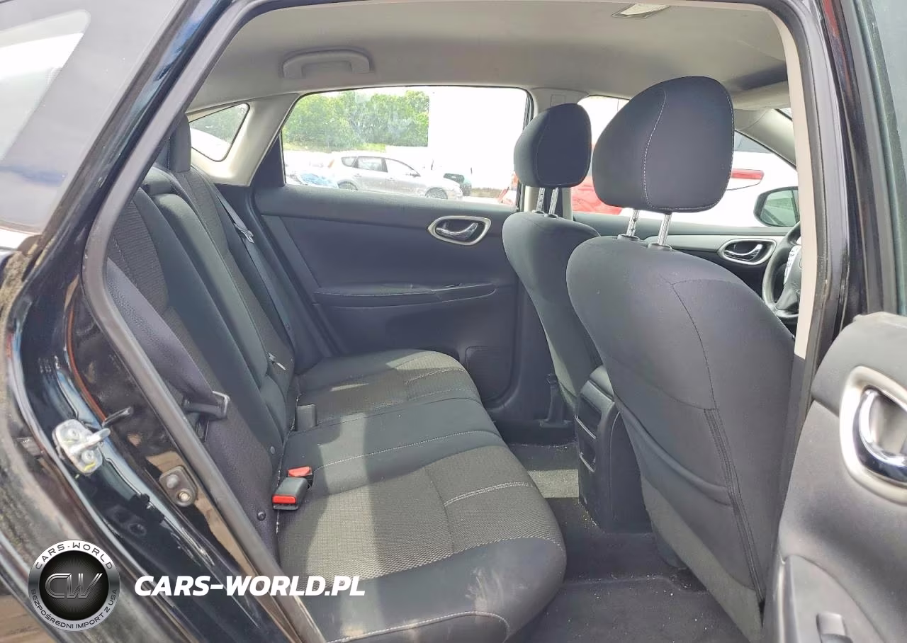 2015 Nissan Sentra S VIN:3N1AB7AP7FY249335 - 10