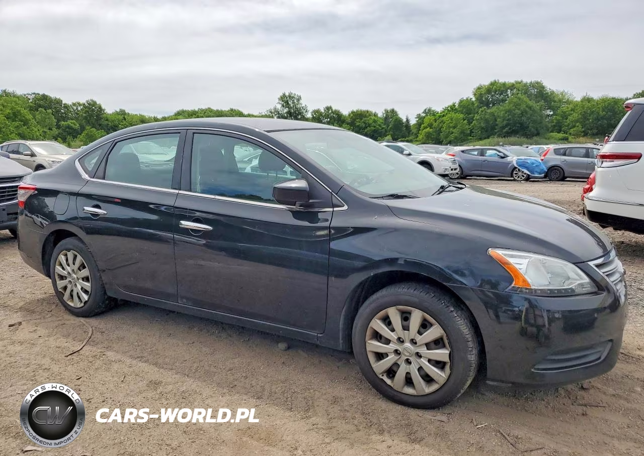 2015 Nissan Sentra S VIN:3N1AB7AP7FY249335 - 4