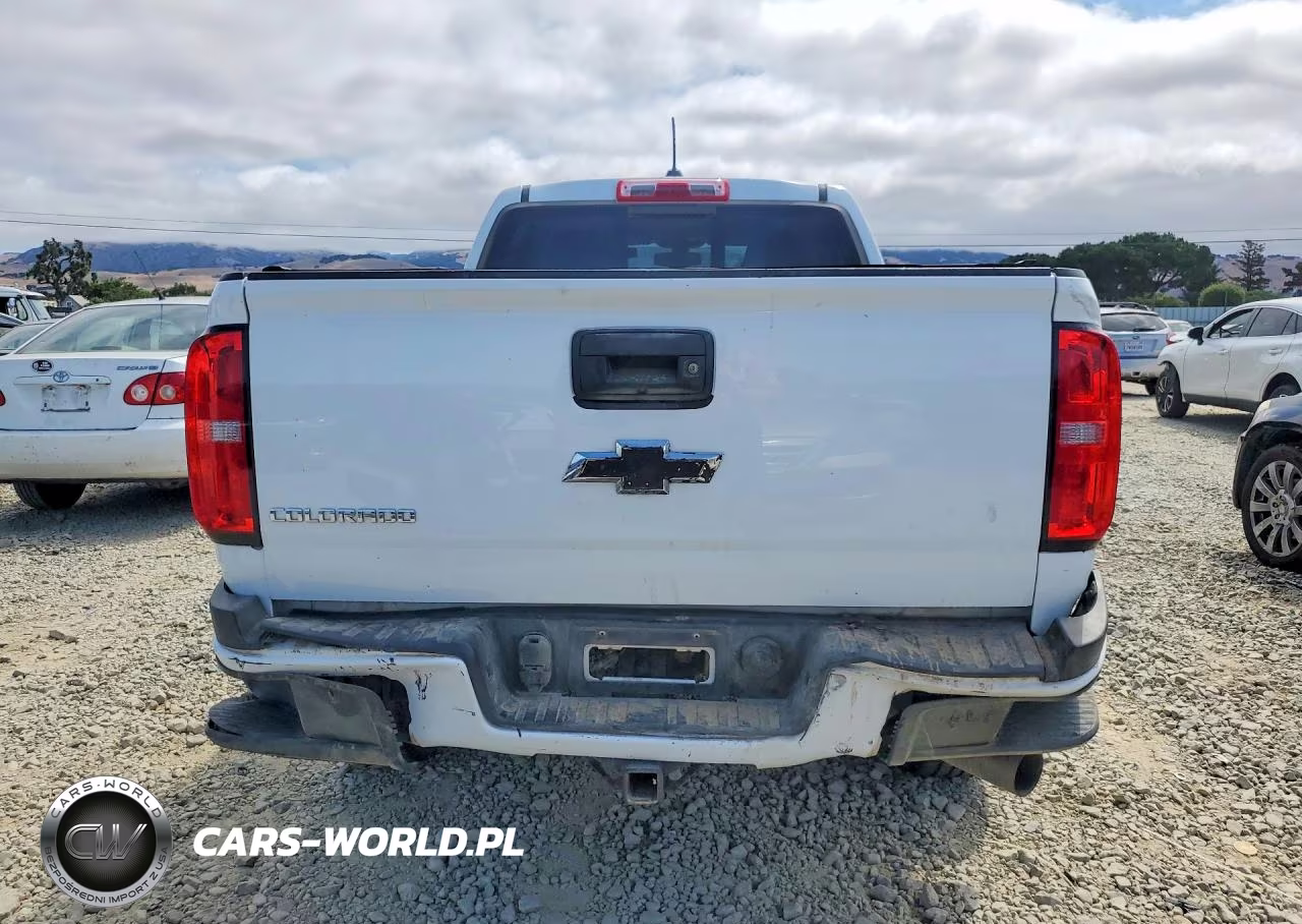 2017 Chevrolet Colorado Z71 VIN:1GCPTDE1XH1166255 - 6