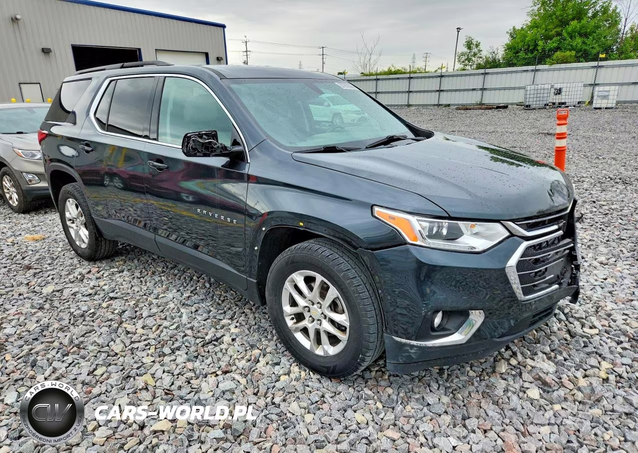 2019 Chevrolet Traverse Lt VIN:1GNERGKWXKJ237931 - 4