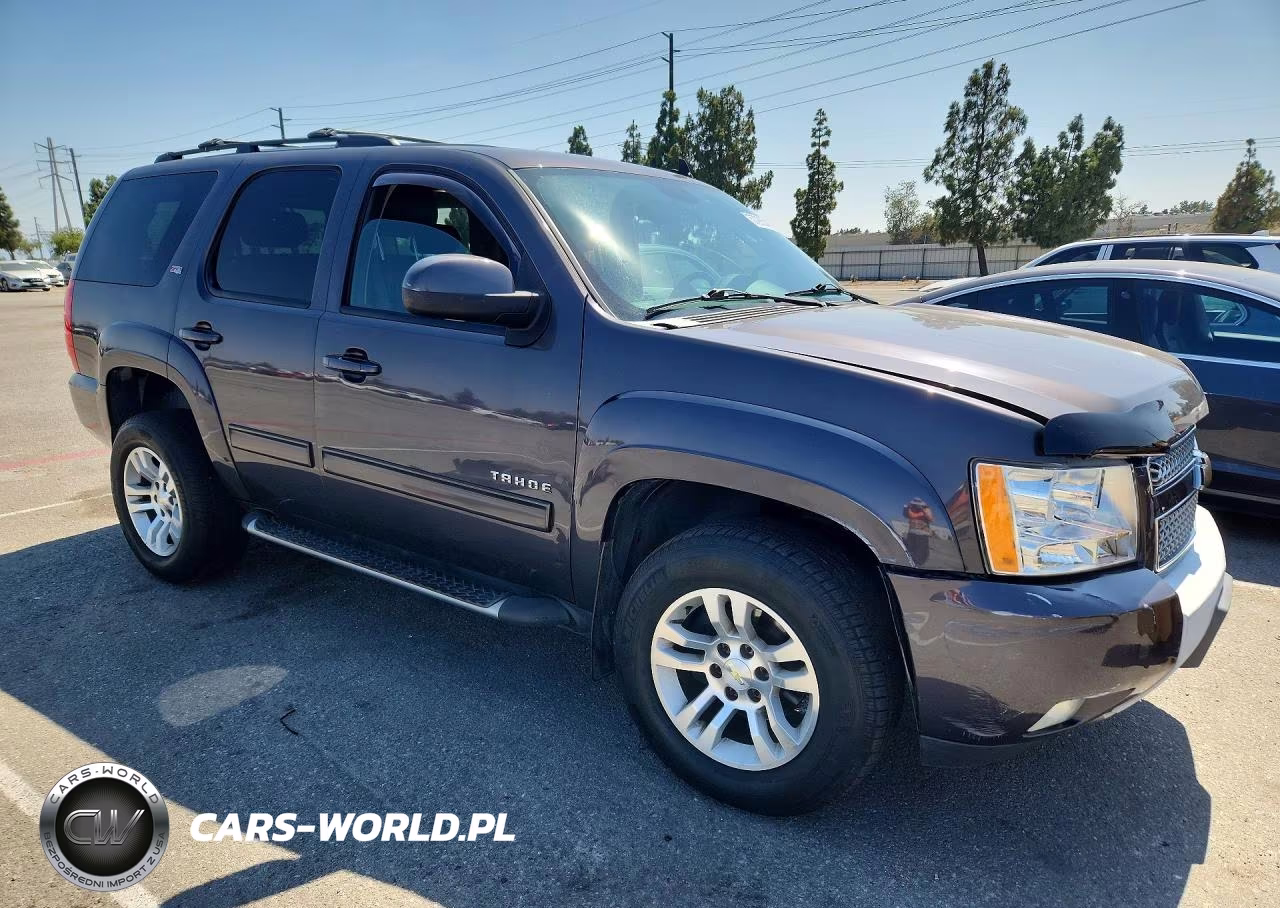 2010 Chevrolet Tahoe K1500 Lt VIN:1GNUKBE08AR266483 - 4