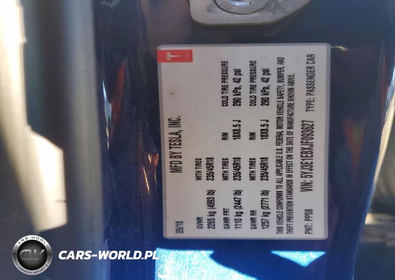 2018 Tesla Model 3 VIN:5YJ3E1EBXJF093627 - 12