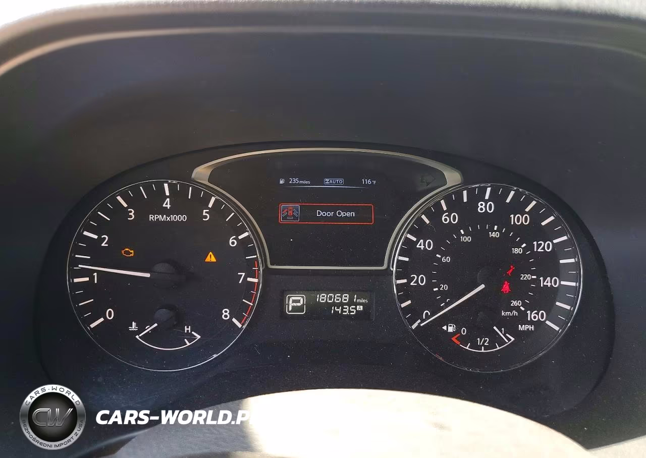 2014 Nissan Pathfinder S VIN:5N1AR2MM5EC684399 - 9